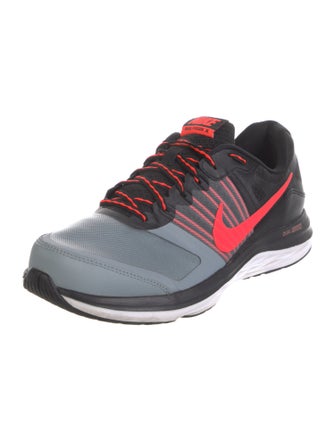 Nike Mesh Printed Athletic Sneakers