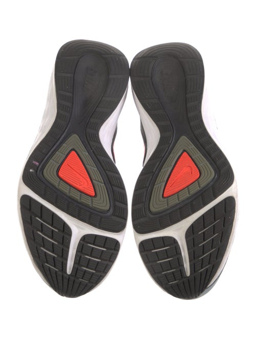 Nike Mesh Printed Athletic Sneakers