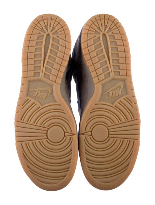 Nike SB Dunk 'Iron' Sneakers