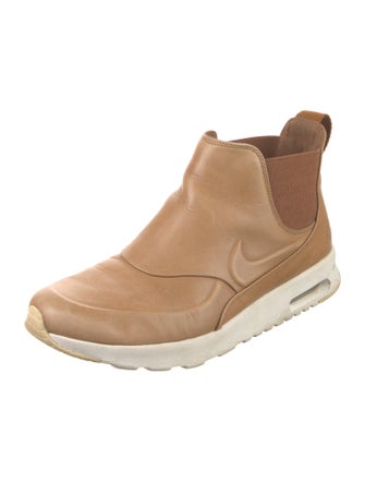 Nike Leather Chelsea Boots