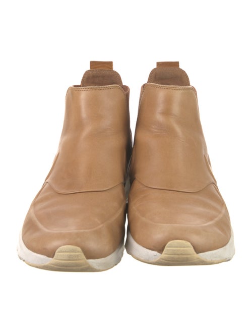 Nike Leather Chelsea Boots