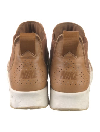 Nike Leather Chelsea Boots