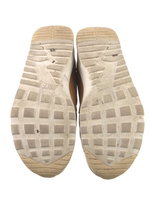 Nike Leather Chelsea Boots