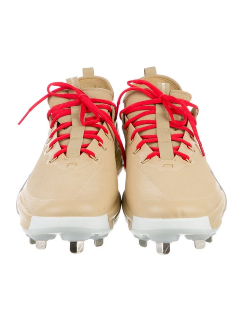 Nike x Travis Scott Zoom Trout 9 Sneakers