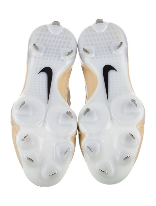 Nike x Travis Scott Zoom Trout 9 Sneakers