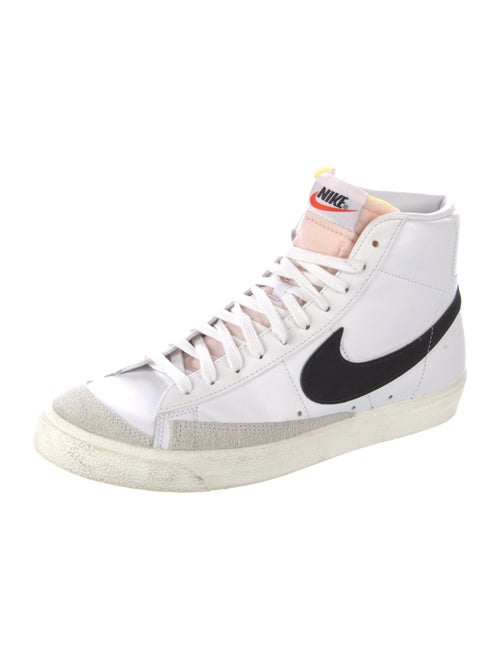 Nike Leather Colorblock Pattern Sneakers