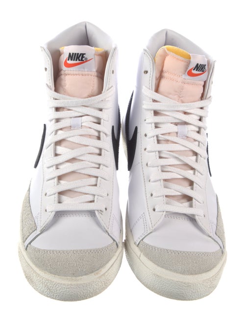 Nike Leather Colorblock Pattern Sneakers