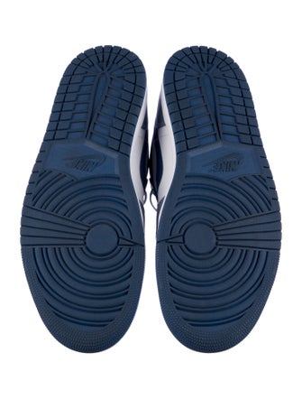 Nike Leather Colorblock Pattern Sneakers