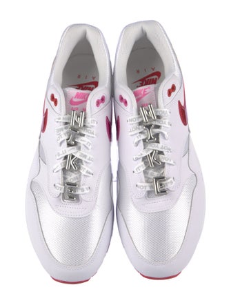 Nike Mesh Printed Sneakers