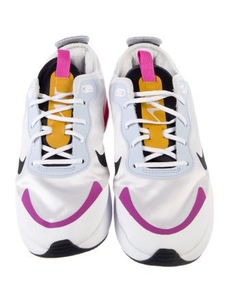 Nike Colorblock Pattern Athletic Sneakers