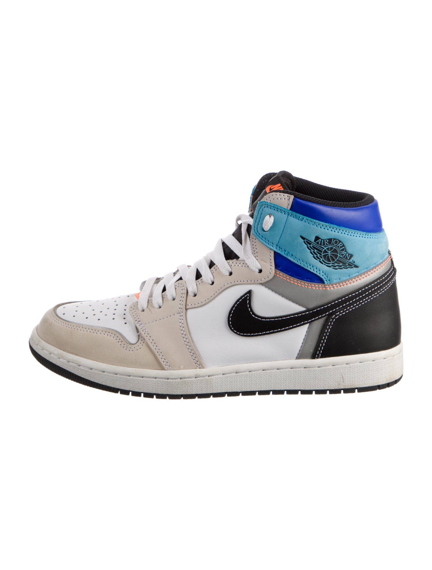 Nike Leather Colorblock Pattern Sneakers