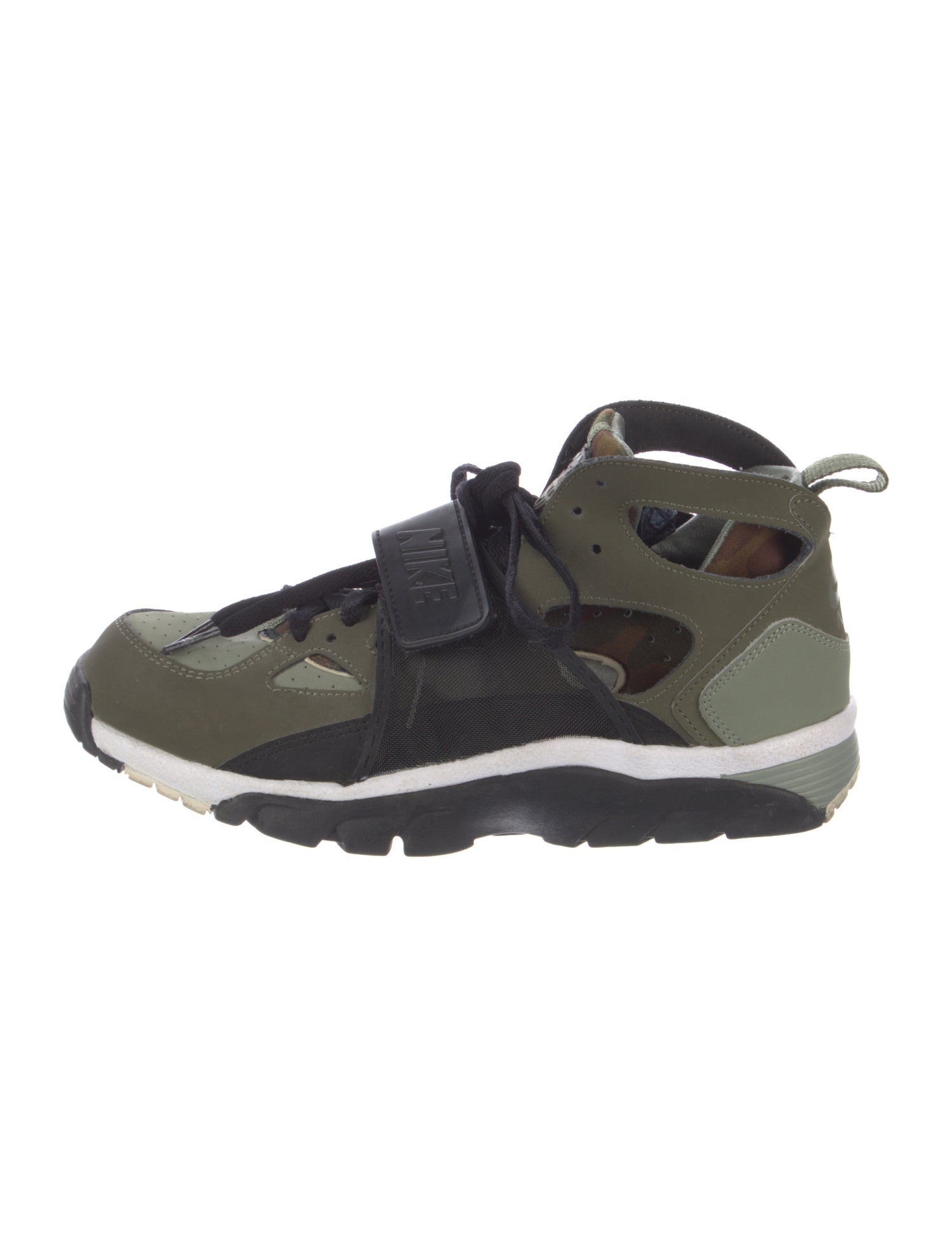 Nike Leather Colorblock Pattern Athletic Sneakers