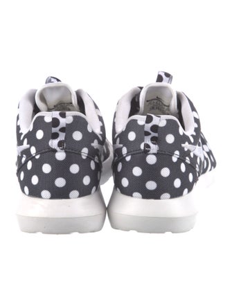 Nike Polka Dot Print Athletic Sneakers