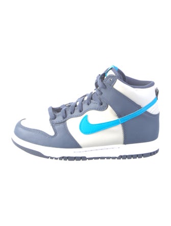 Nike Leather Colorblock Pattern Sneakers