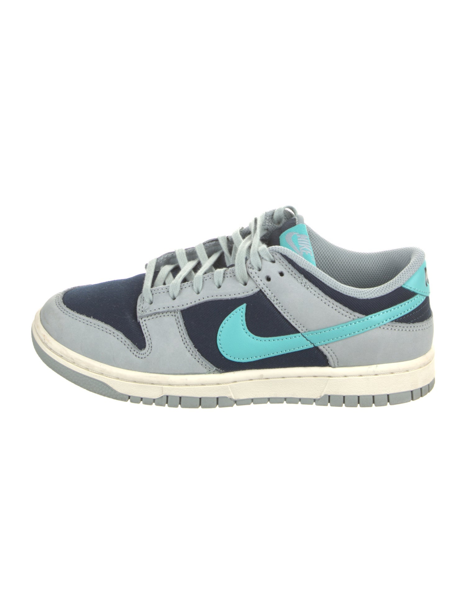 Nike Leather Colorblock Pattern Sneakers