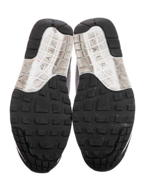 Nike Mesh Colorblock Pattern Sneakers