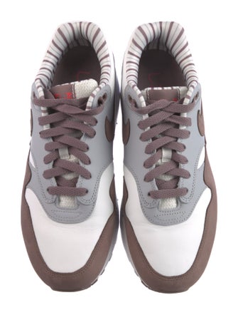 Nike Leather Colorblock Pattern Athletic Sneakers