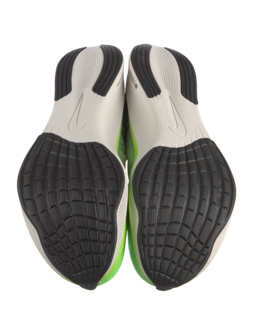 Nike Mesh Printed Athletic Sneakers