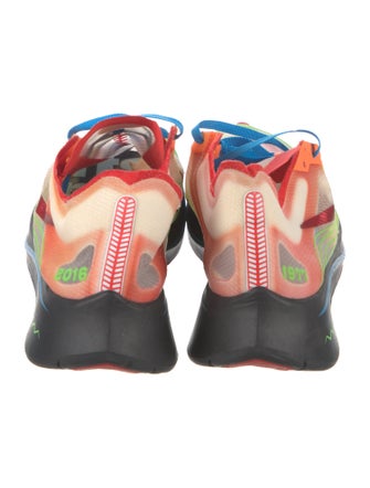 Nike Printed Sneakers