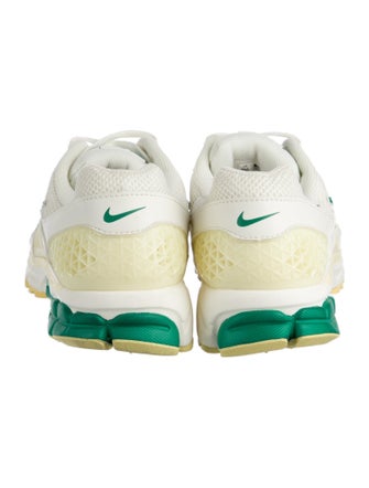 Nike Nike Zoom Vomero 5 Sneakers
