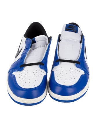 Nike Leather Colorblock Pattern Athletic Sneakers