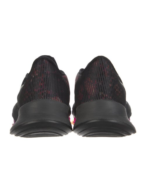 Nike Printed Mesh Accents Athletic Sneakers