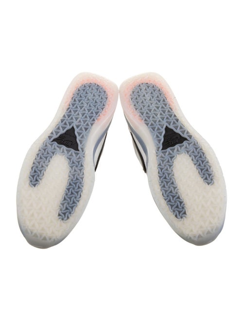 Nike Mesh Colorblock Pattern Sneakers