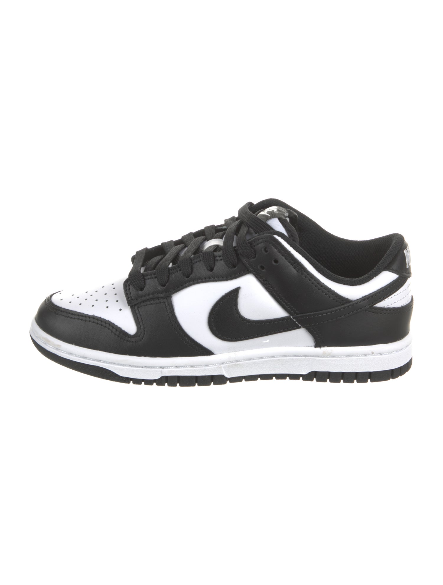 Nike Leather Colorblock Pattern Athletic Sneakers