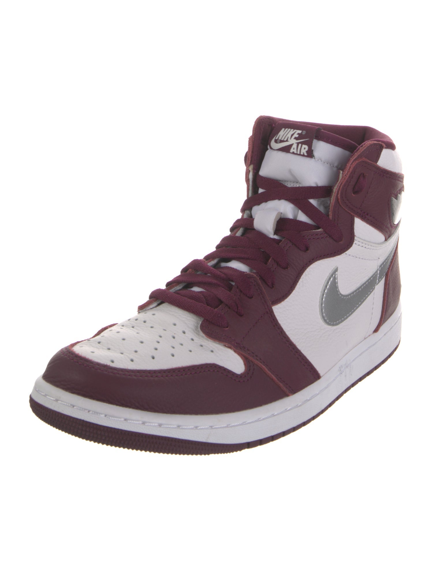 Nike Leather Colorblock Pattern Sneakers