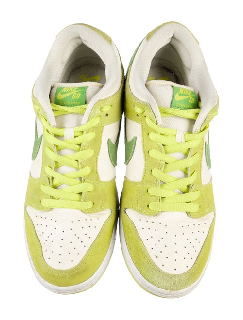 Nike Nike SB Dunk Low Green Apple Sneakers