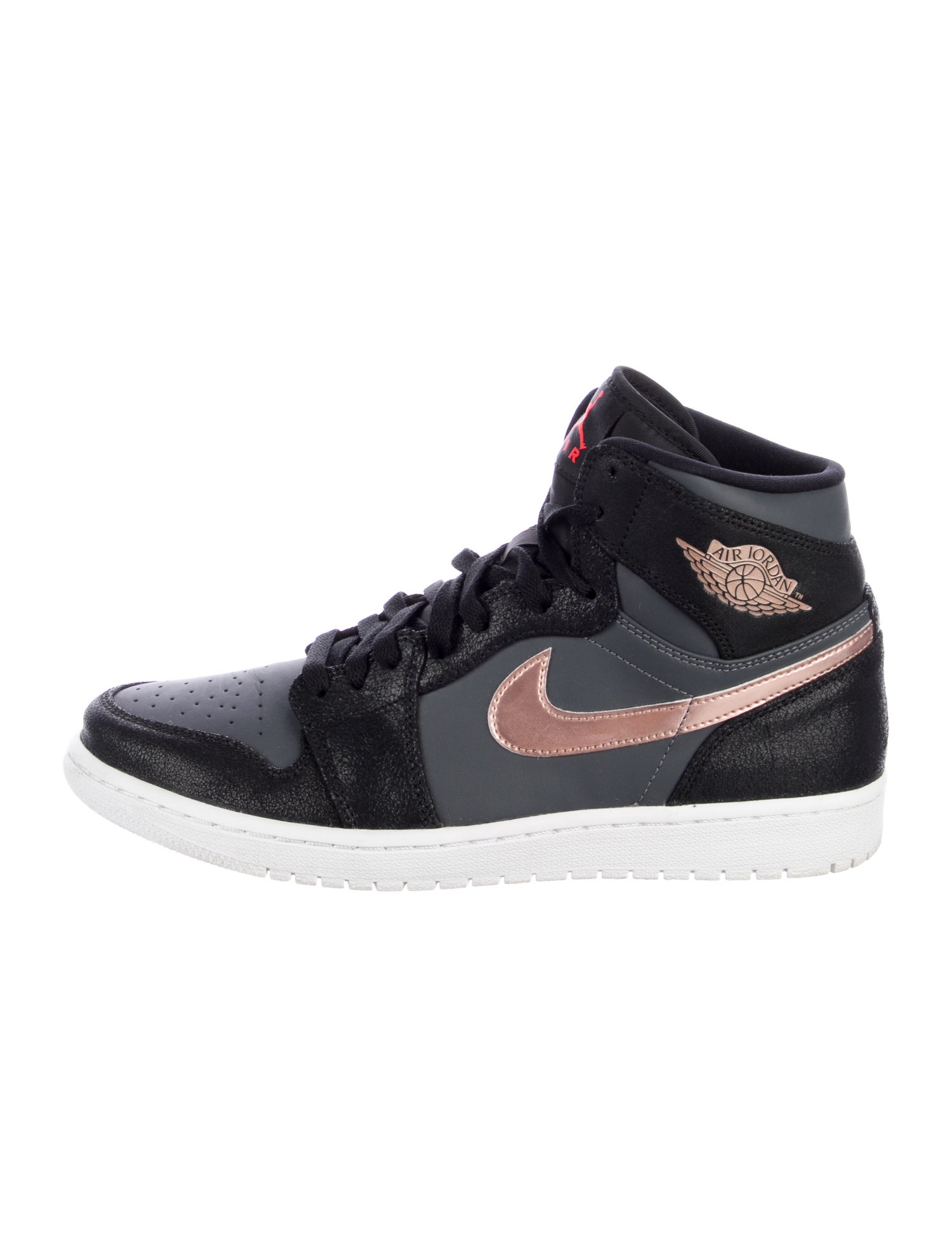 Nike Jordan 1 Retro Bronze Medal Sneakers