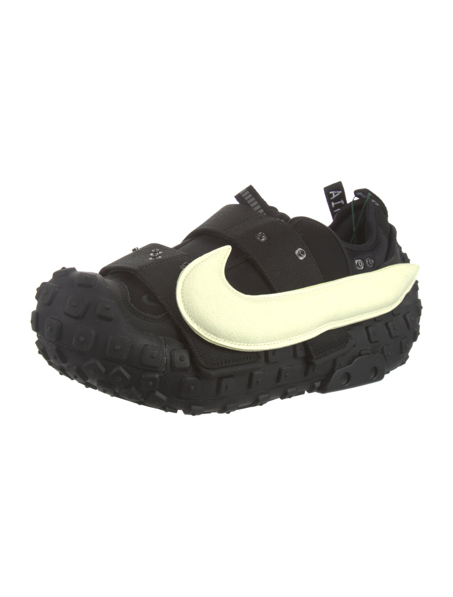 Nike Rubber Printed Athletic Sneakers