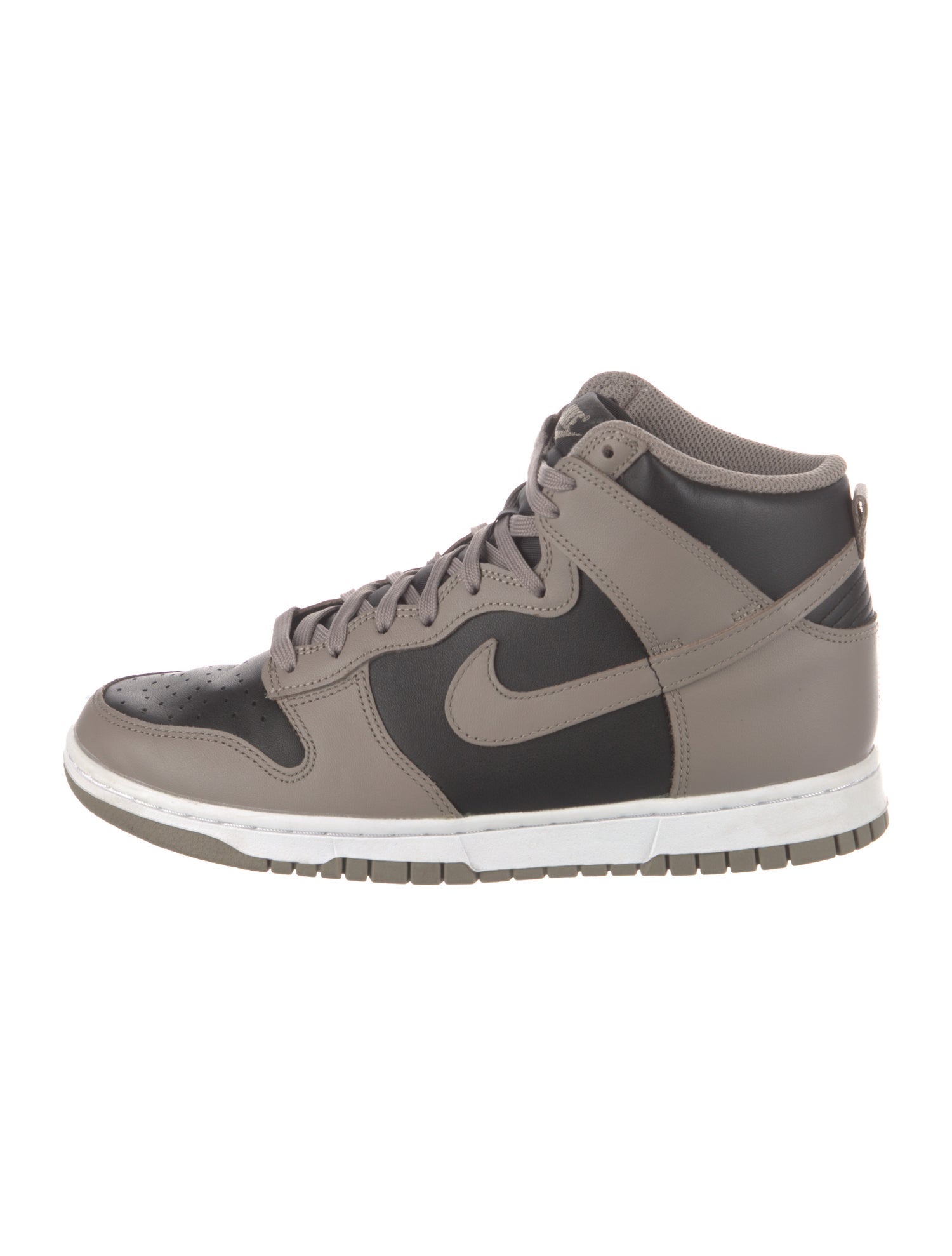 Nike Leather Colorblock Pattern Sneakers