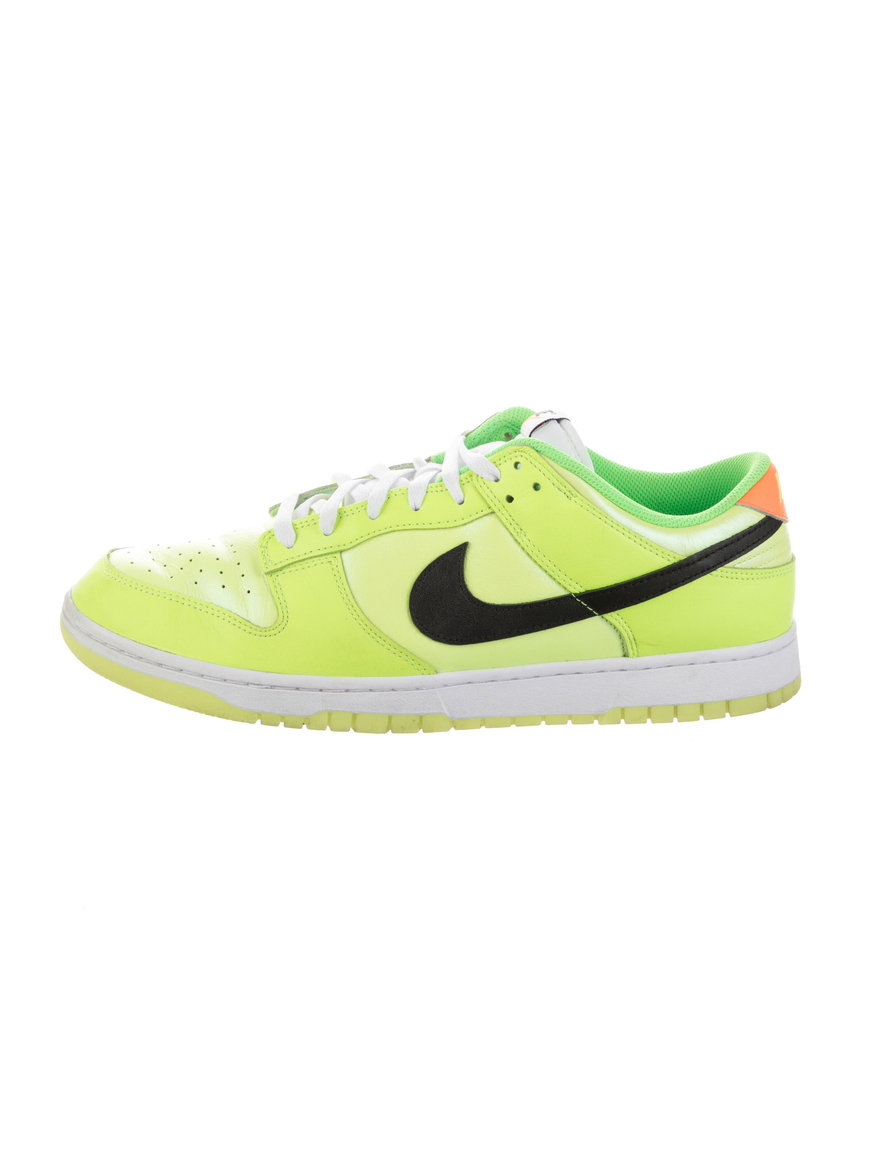 Nike Nike Dunk Low SE Splash Volt Sneakers