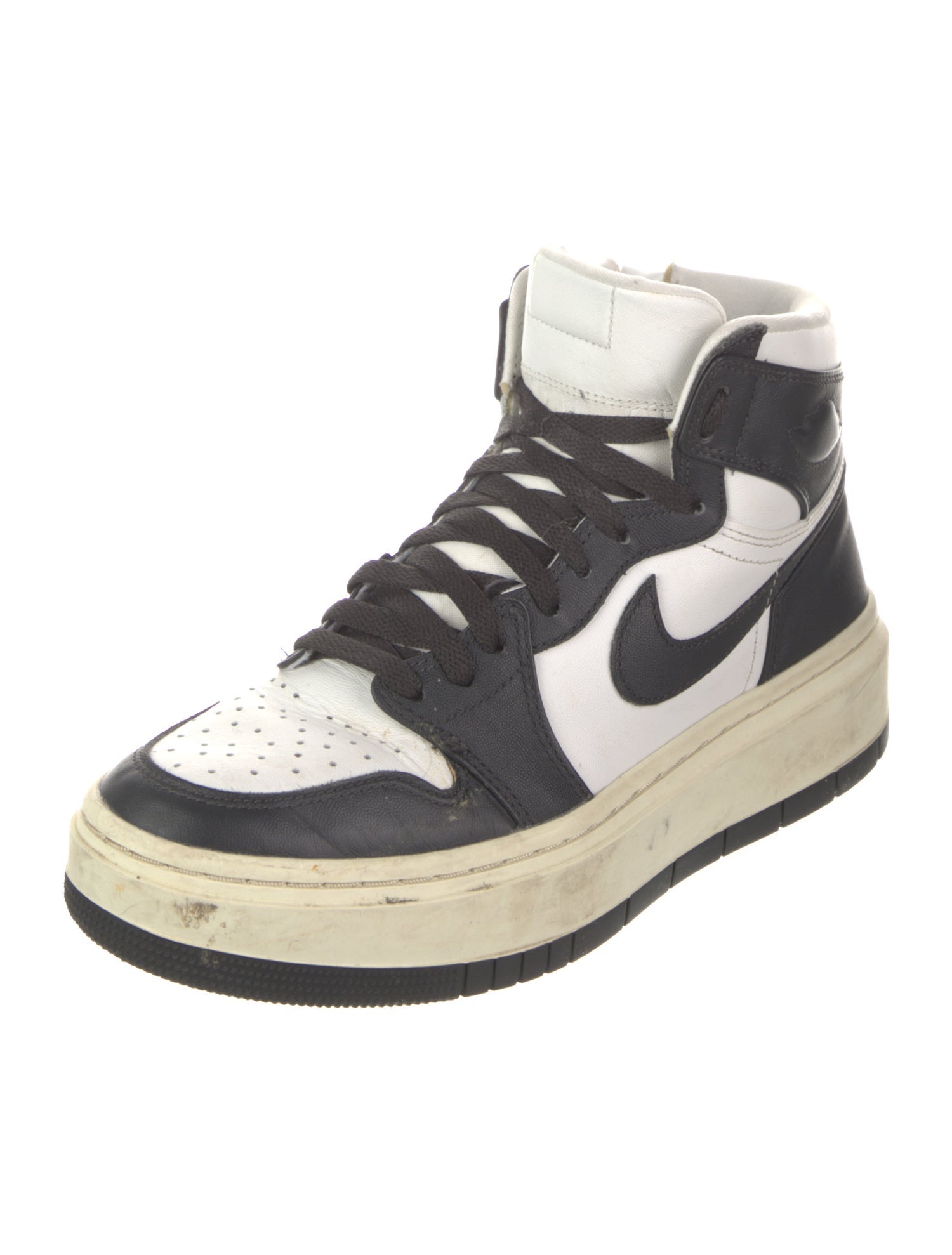 Nike Leather Colorblock Pattern Sneakers