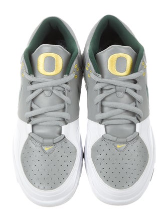 Nike Trainer 1.3 "Oregon" Player Sneakers