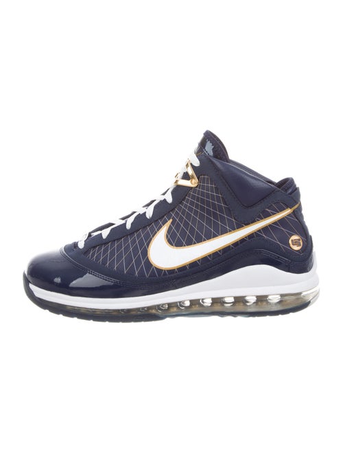 Nike LeBron 7 'University of Akron' Sneakers