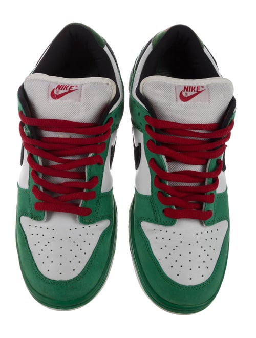 Nike Dunk SB Heineken Low-Top Sneakers