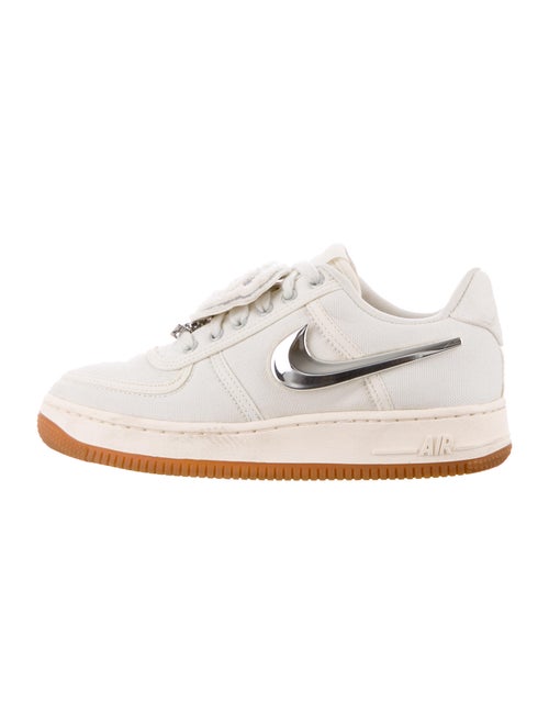Nike x Travis Scott Air Force 1 chrome