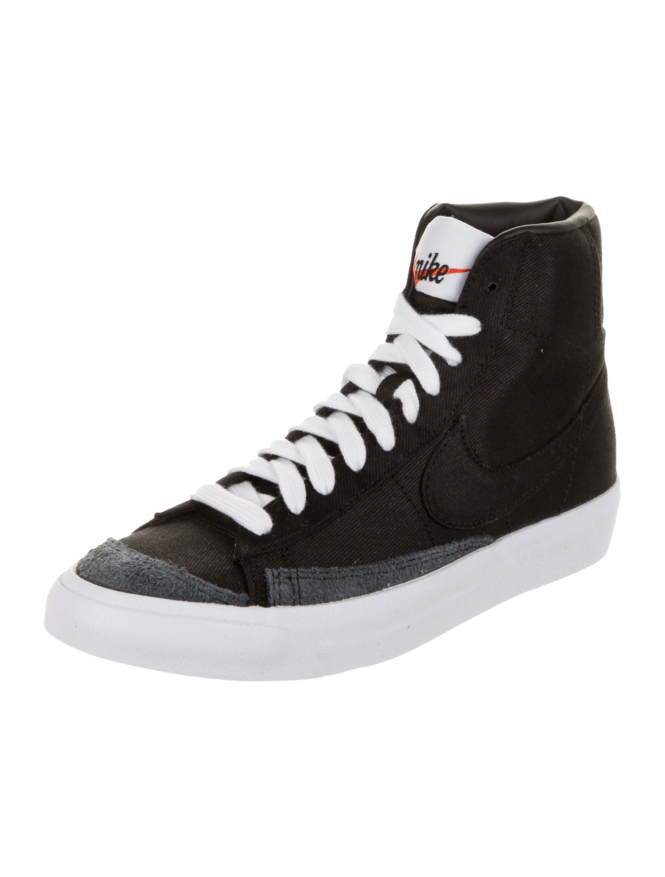Nike Blazer Mid '77 Round-Toe Sneakers - Sneakers, Shoes | The RealReal