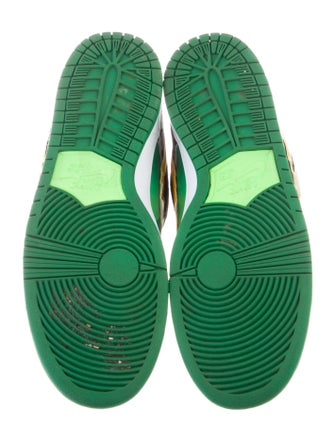 Nike SB Dunk Low Chunky Dunky Athletic Sneakers