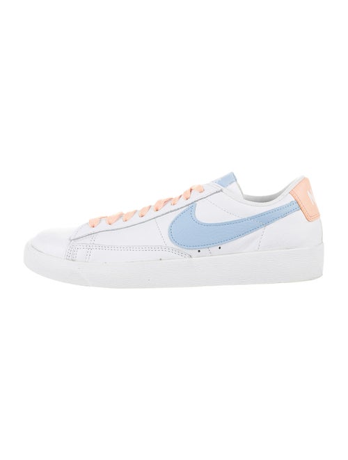 Nike Blazer Low LE Sneakers White