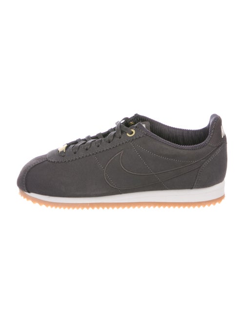 Nike Signature Logo Suede Sneakers Grey