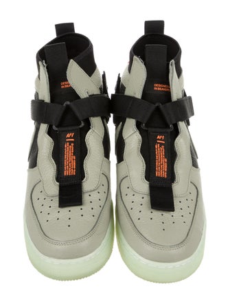 Nike Air Force 1 Utility Sneakers