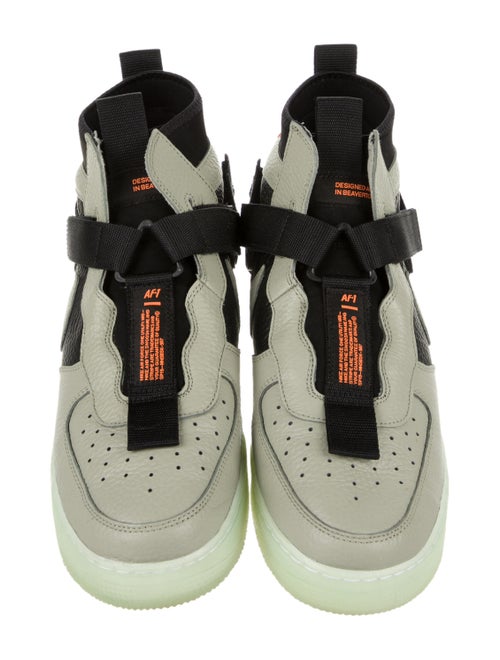 Nike Air Force 1 Utility Sneakers