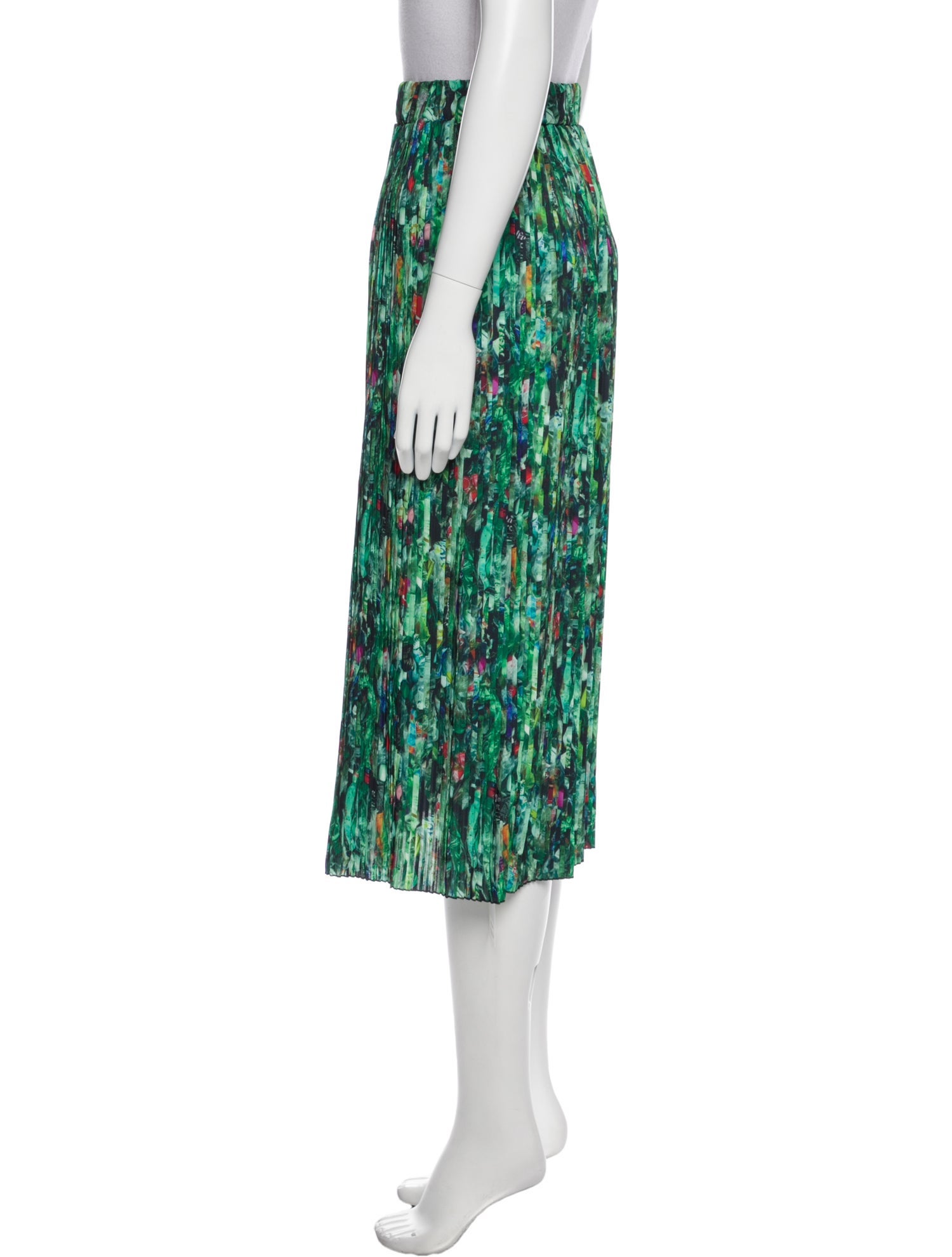 Ultra'Chic Floral Print Midi Length Skirt