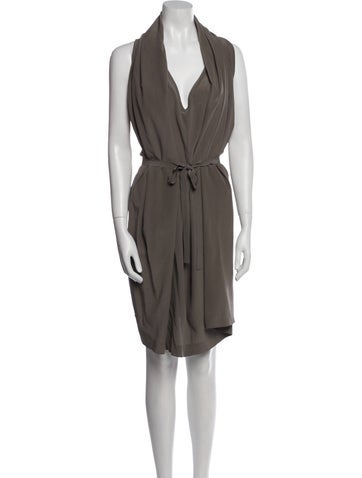 Pre-owned Unconditional Silk Knee-length Dress In Gray