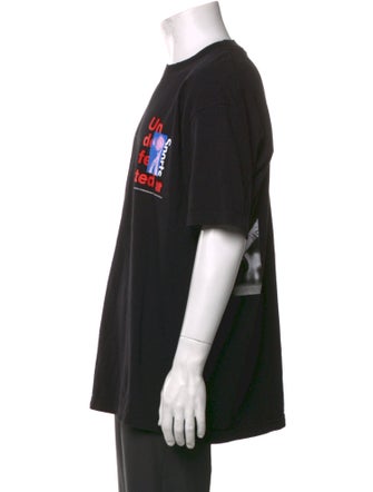 Undefeated Graphic Print Crew Neck T-Shirt