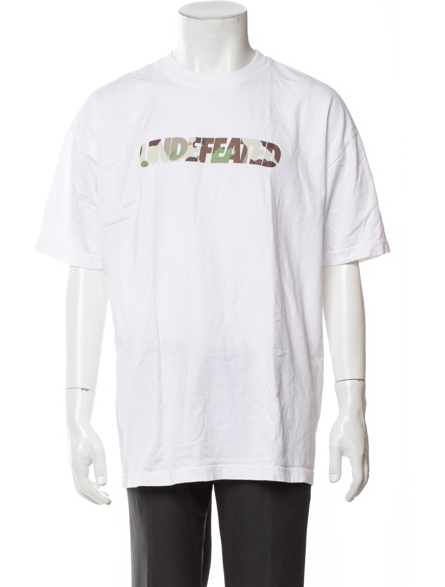 Undefeated Graphic Print Crew Neck T-Shirt