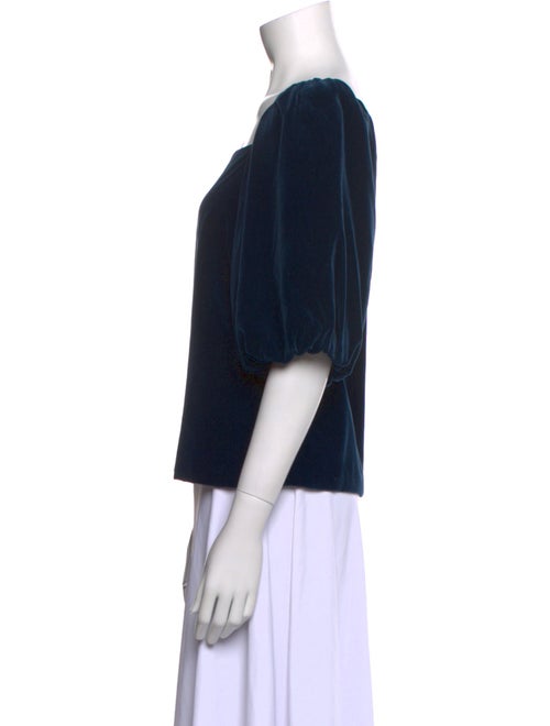 United Arrows Square Neckline Three-Quarter Sleeve Top